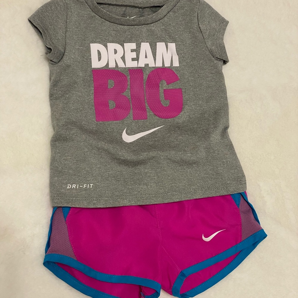 Nike Tee & Shorts Set
